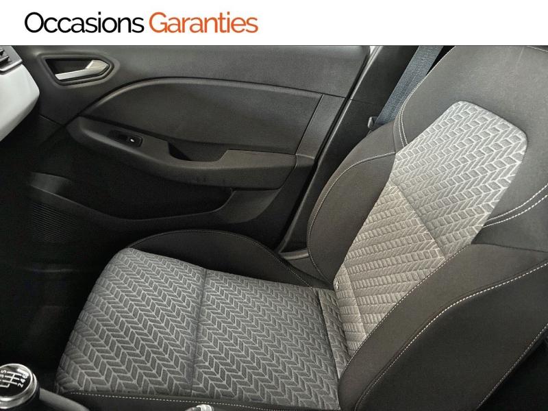 Voitures occasions RENAULT CLIO Evolution Clermont-Ferrand