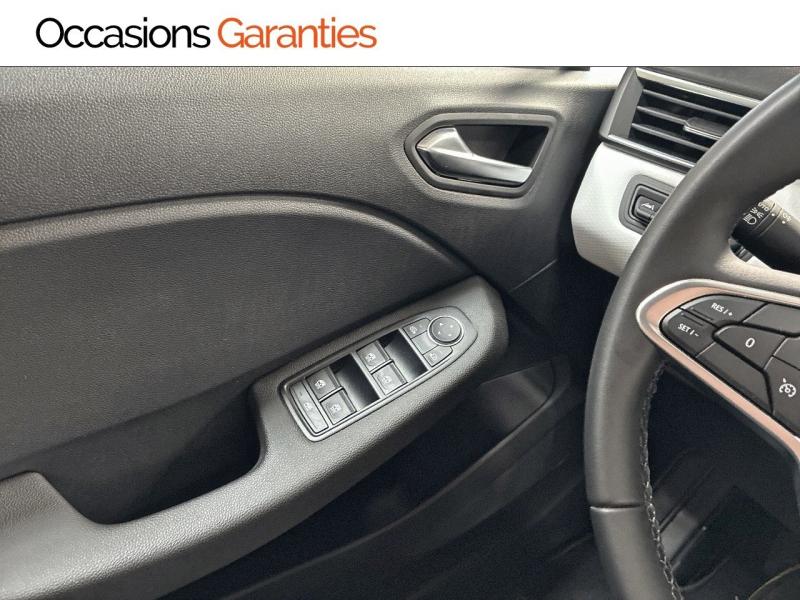 Voitures occasions RENAULT CLIO Evolution Clermont-Ferrand