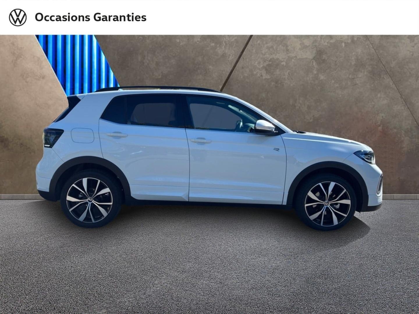 Voitures occasions VOLKSWAGEN T-CROSS R-Line Clermont-Ferrand