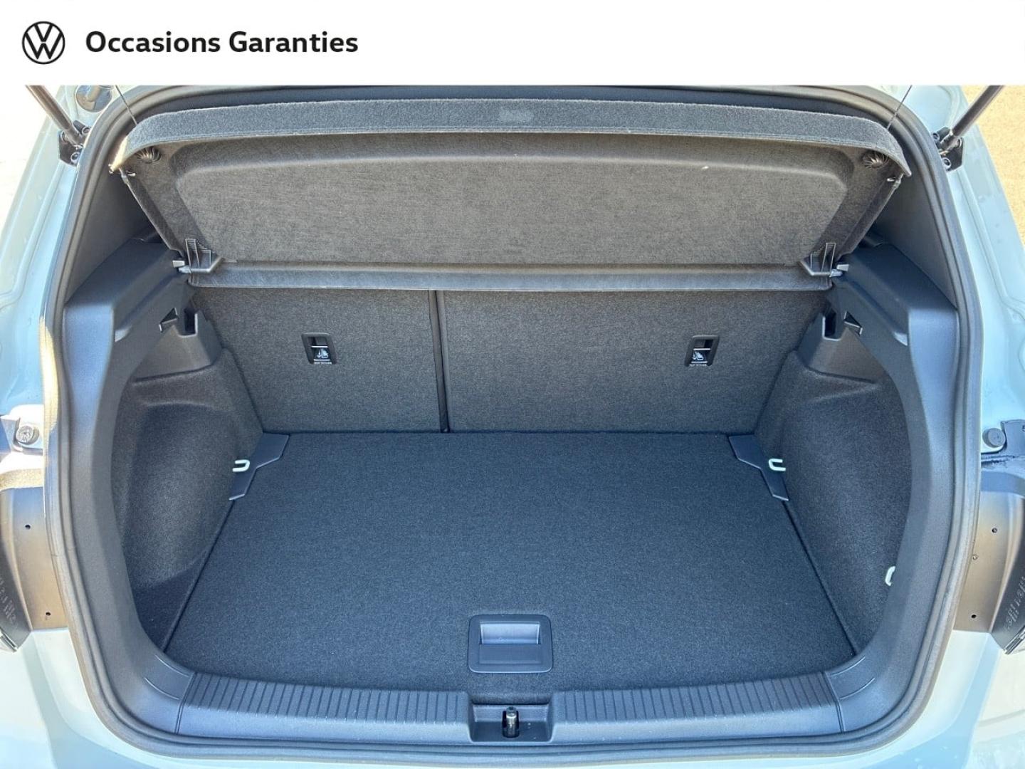 Voitures occasions VOLKSWAGEN T-CROSS R-Line Clermont-Ferrand