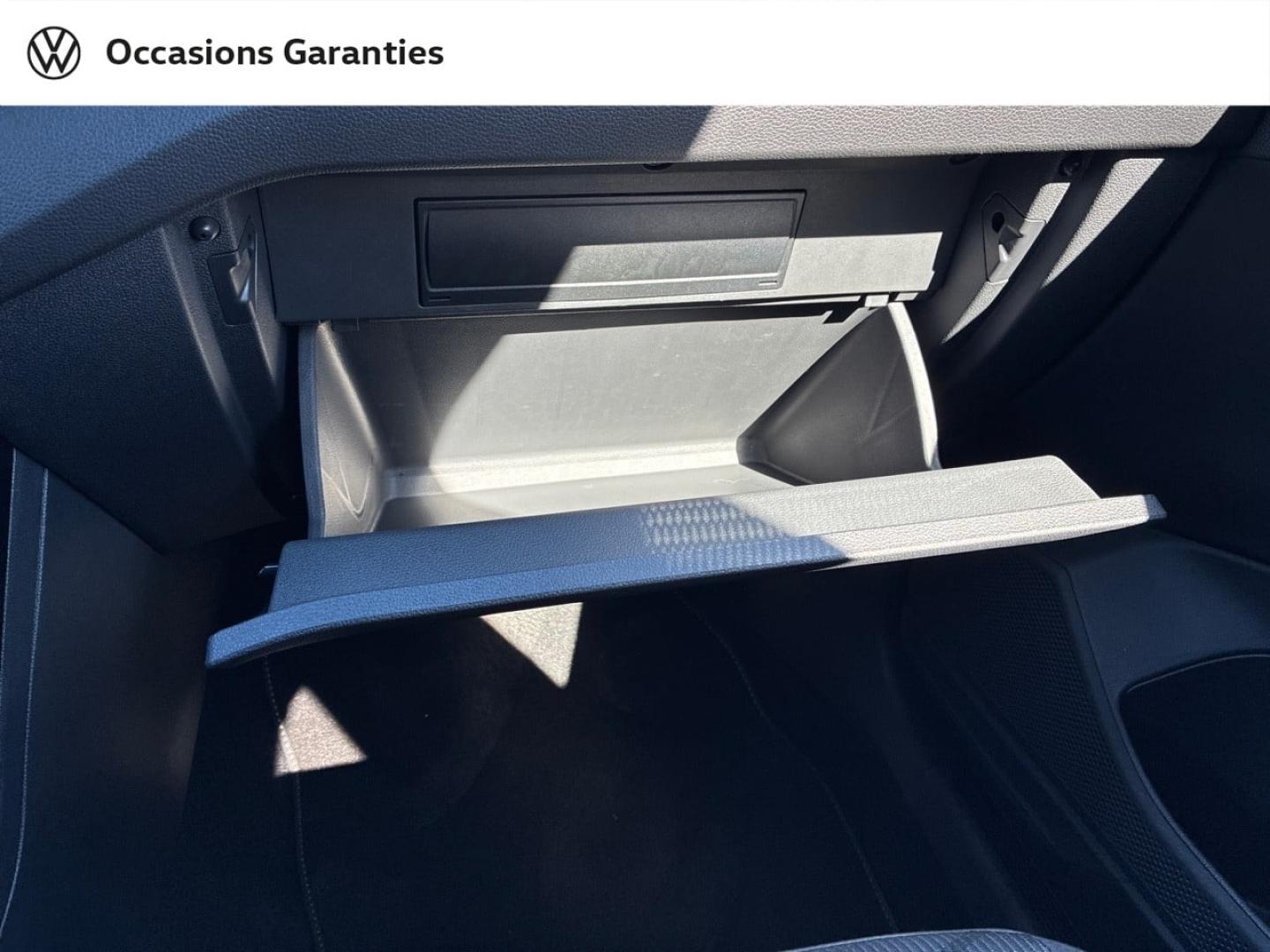 Voitures occasions VOLKSWAGEN T-CROSS R-Line Clermont-Ferrand
