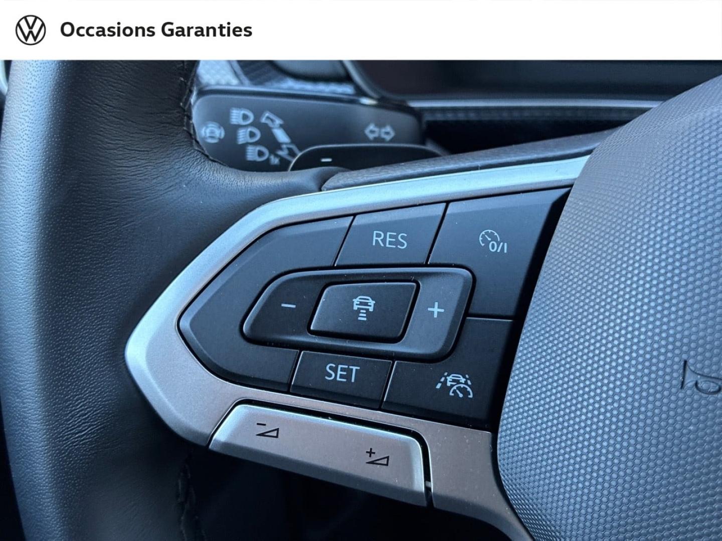 Voitures occasions VOLKSWAGEN T-CROSS R-Line Clermont-Ferrand