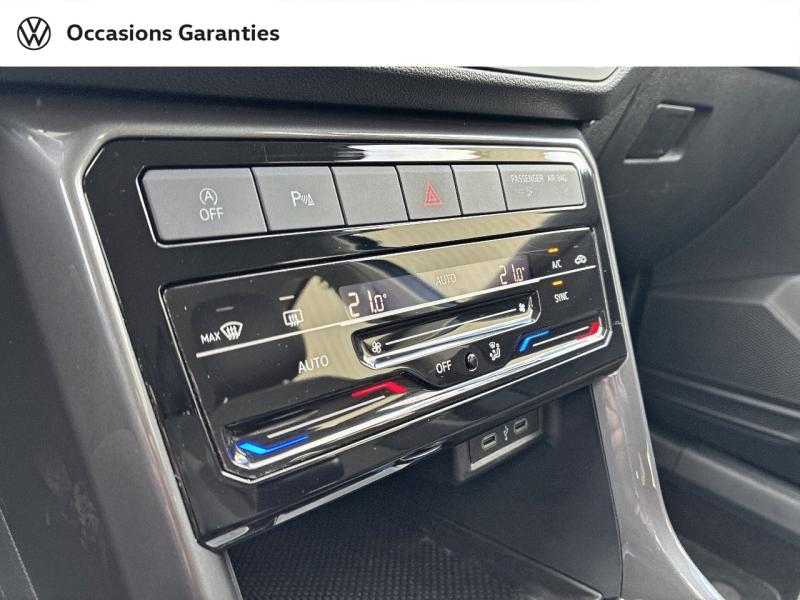 Voitures occasions VOLKSWAGEN T-CROSS R-Line Tech Clermont-Ferrand