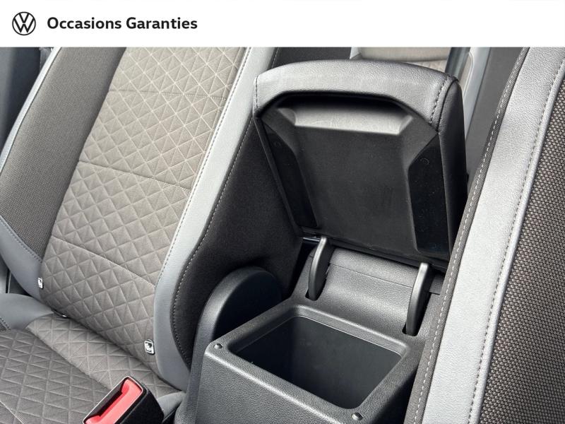 Voitures occasions VOLKSWAGEN T-CROSS R-Line Tech Clermont-Ferrand