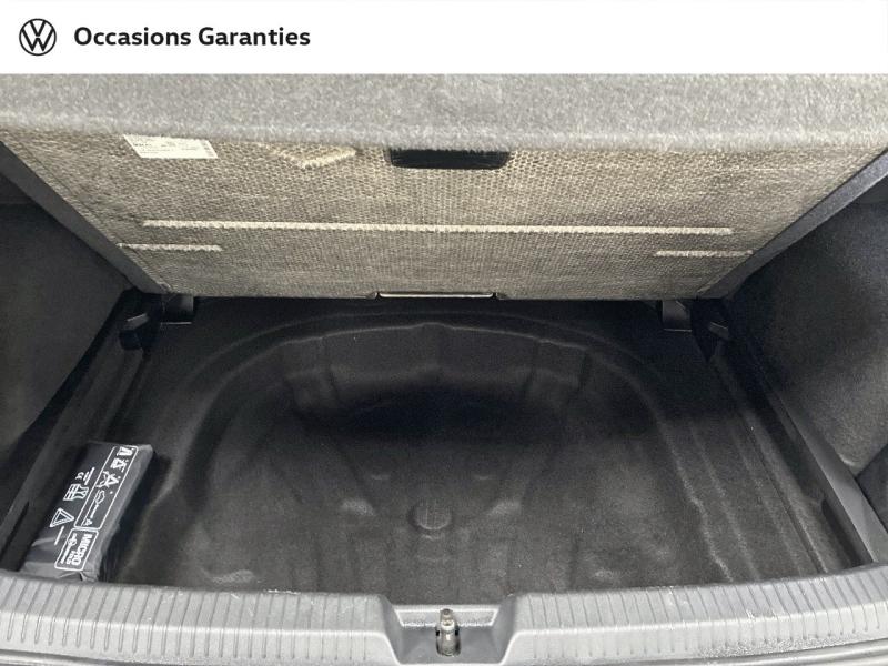 Voitures occasions VOLKSWAGEN GOLF R-Line Clermont-Ferrand