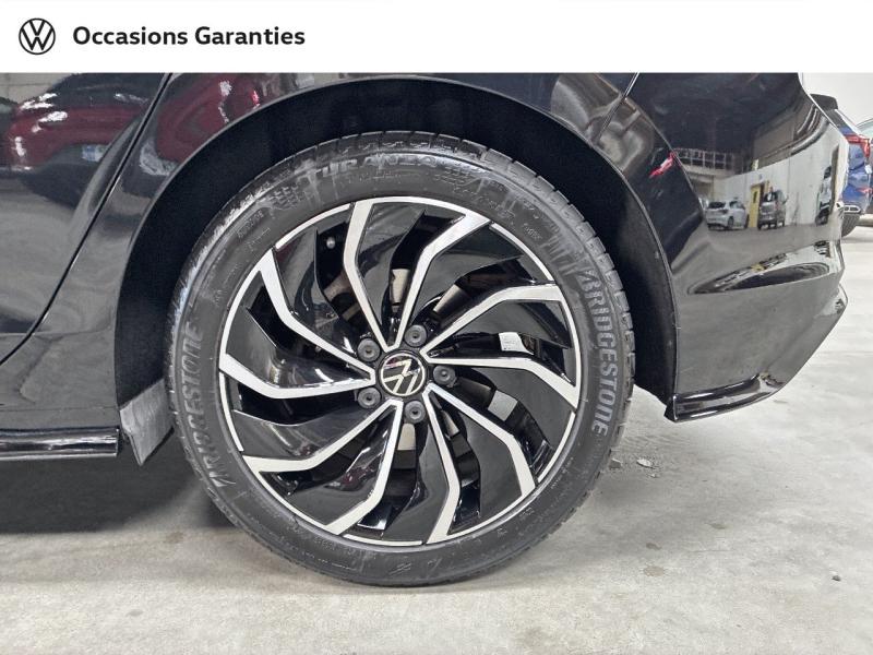 Voitures occasions VOLKSWAGEN GOLF R-Line Clermont-Ferrand