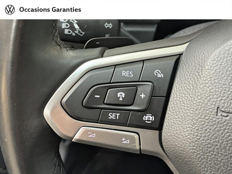 Voitures occasions VOLKSWAGEN T-CROSS R-Line Clermont-Ferrand