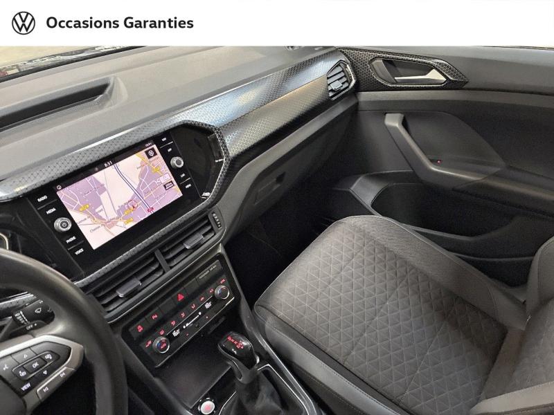 Voitures occasions VOLKSWAGEN T-CROSS R-Line Clermont-Ferrand