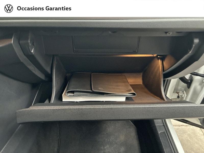 Voitures occasions VOLKSWAGEN T-ROC Life Business Clermont-Ferrand