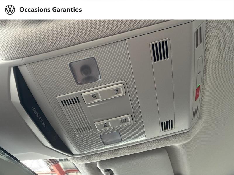 Voitures occasions VOLKSWAGEN T-ROC Life Business Clermont-Ferrand