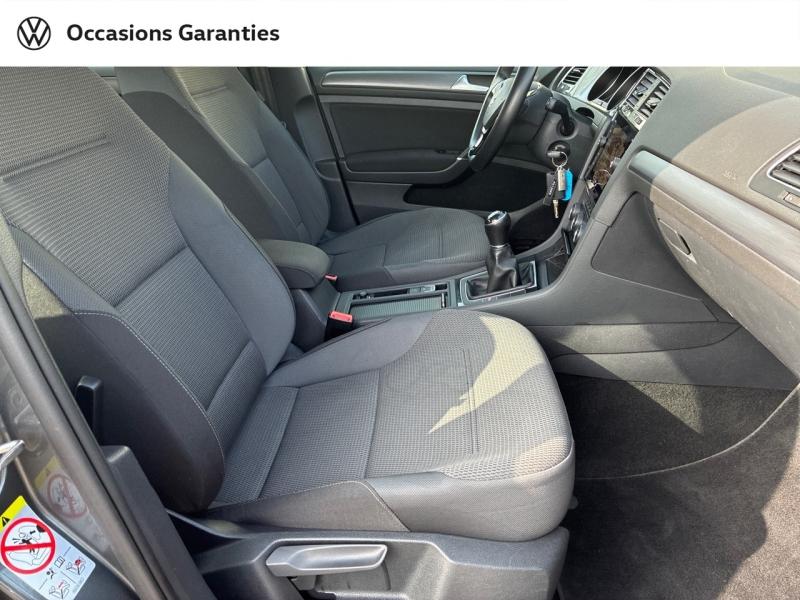 Voitures occasions VOLKSWAGEN GOLF Confortline Clermont-Ferrand