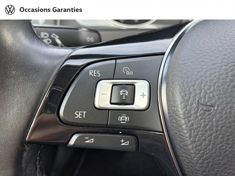 Voitures occasions VOLKSWAGEN GOLF Confortline Clermont-Ferrand