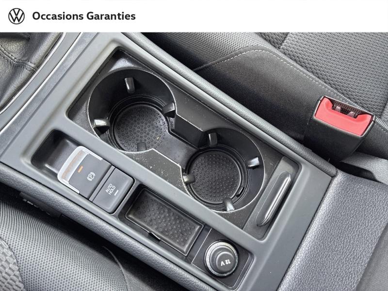 Voitures occasions VOLKSWAGEN GOLF Confortline Clermont-Ferrand