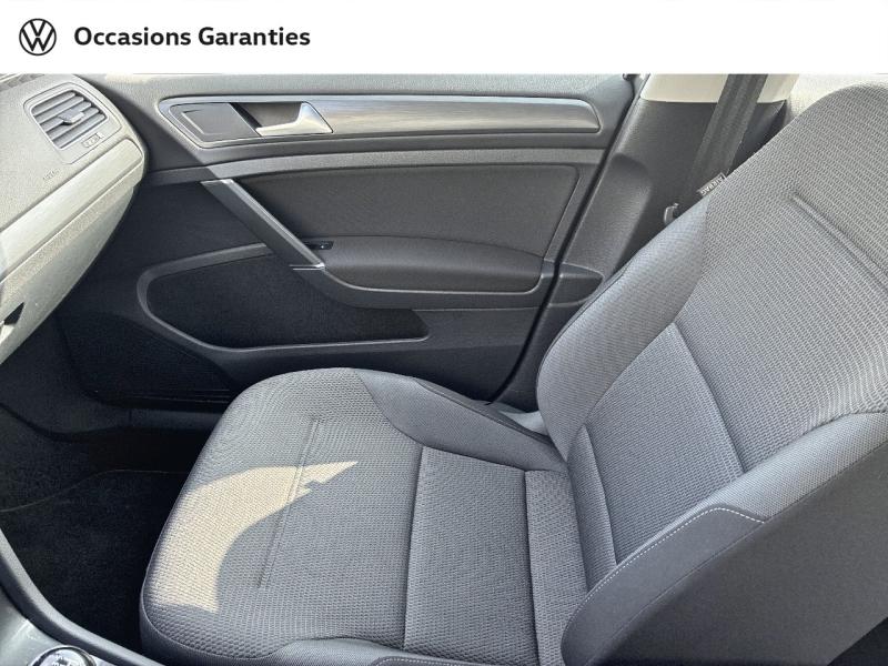 Voitures occasions VOLKSWAGEN GOLF Confortline Clermont-Ferrand