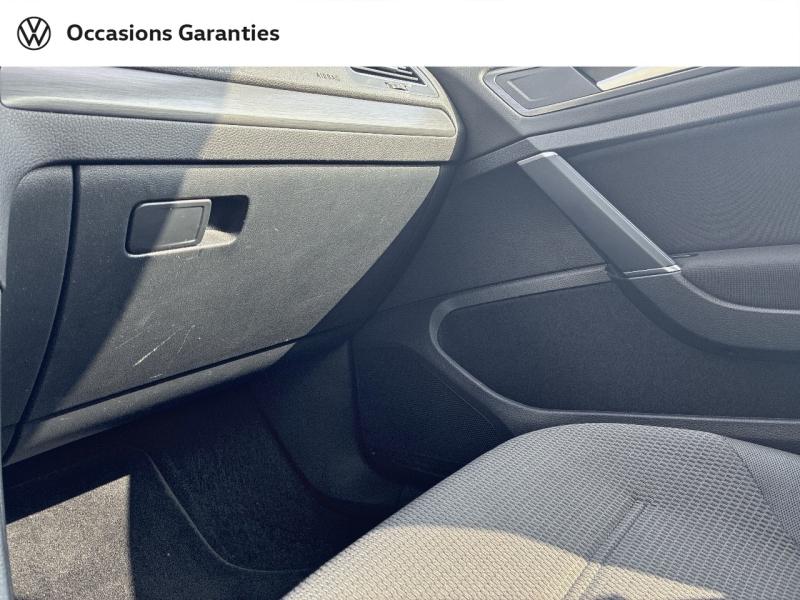 Voitures occasions VOLKSWAGEN GOLF Confortline Clermont-Ferrand