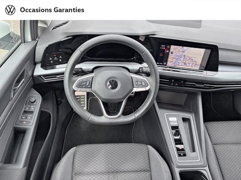Voitures occasions VOLKSWAGEN GOLF Active Clermont-Ferrand