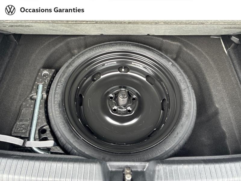 Voitures occasions VOLKSWAGEN GOLF Active Clermont-Ferrand