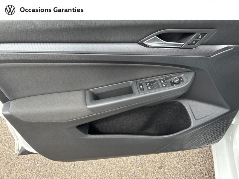 Voitures occasions VOLKSWAGEN GOLF Active Clermont-Ferrand