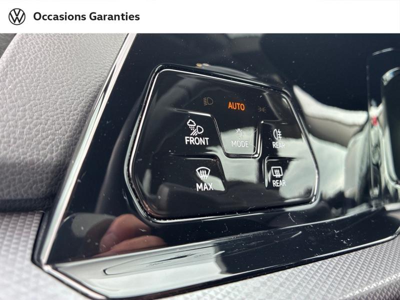 Voitures occasions VOLKSWAGEN GOLF Active Clermont-Ferrand