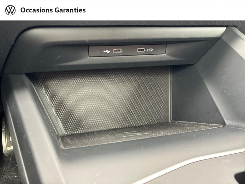 Voitures occasions VOLKSWAGEN GOLF Active Clermont-Ferrand