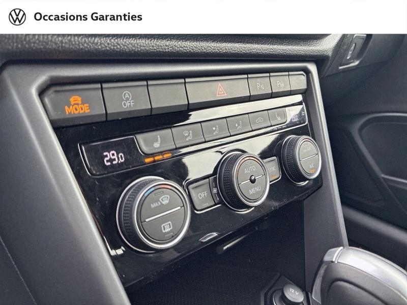 Voitures occasions VOLKSWAGEN T-Roc Cabriolet R-Line Clermont-Ferrand