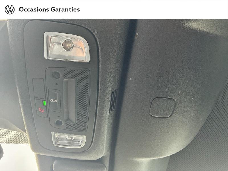 Voitures occasions VOLKSWAGEN T-Roc Cabriolet R-Line Clermont-Ferrand