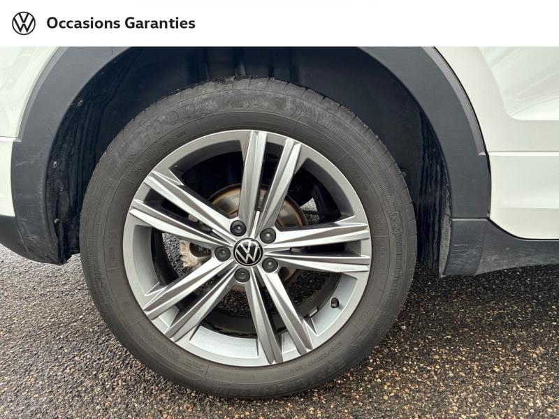 Voitures occasions VOLKSWAGEN T-CROSS R-Line Clermont-Ferrand