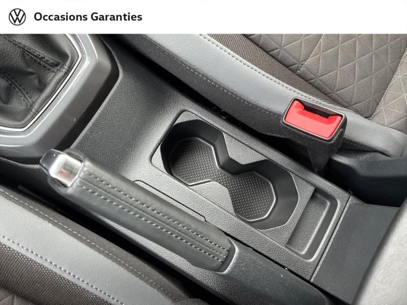 Voitures occasions VOLKSWAGEN T-CROSS R-Line Clermont-Ferrand
