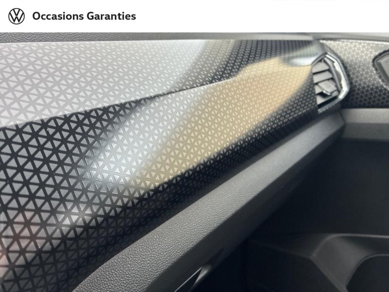 Voitures occasions VOLKSWAGEN T-CROSS R-Line Clermont-Ferrand