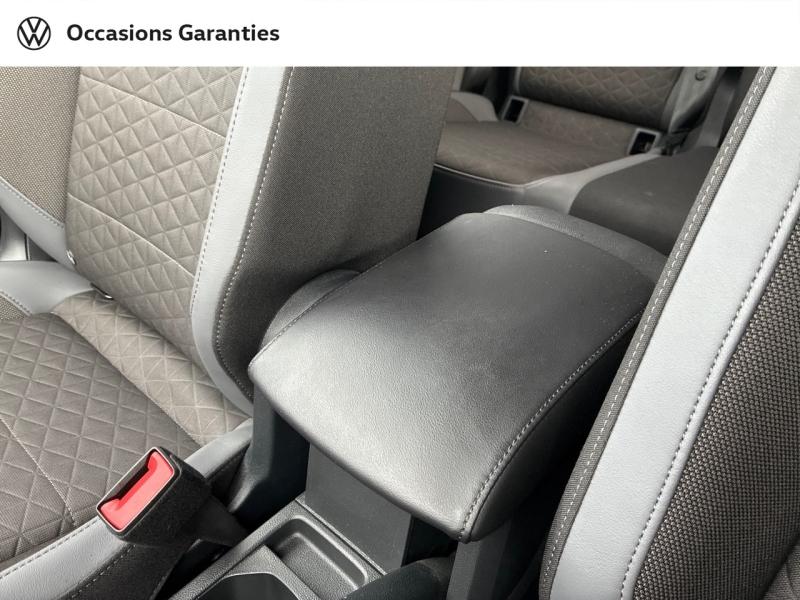 Voitures occasions VOLKSWAGEN T-CROSS R-Line Clermont-Ferrand