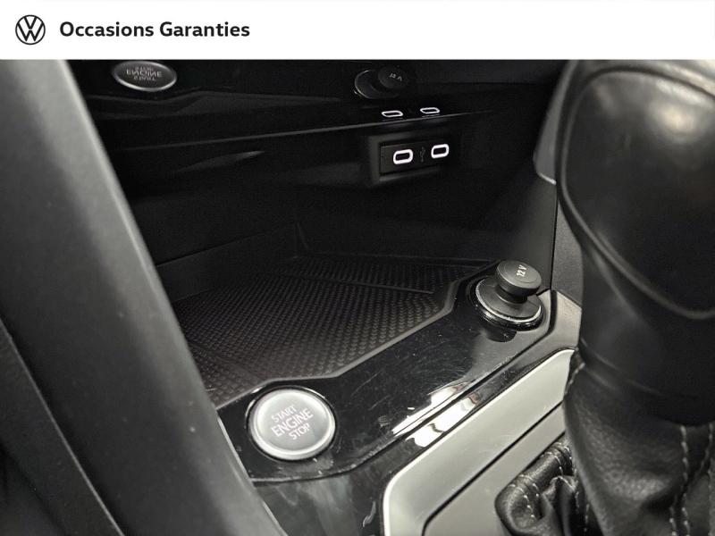 Voitures occasions VOLKSWAGEN T-Roc Cabriolet R-Line Clermont-Ferrand