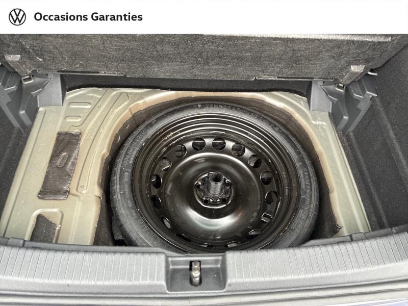 Voitures occasions VOLKSWAGEN T-CROSS Life Tech Clermont-Ferrand