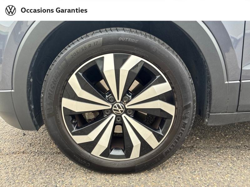 Voitures occasions VOLKSWAGEN T-CROSS Life Tech Clermont-Ferrand