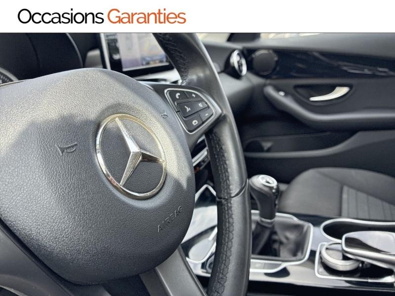 Voitures occasions MERCEDES-BENZ CLASSE C Base Clermont-Ferrand
