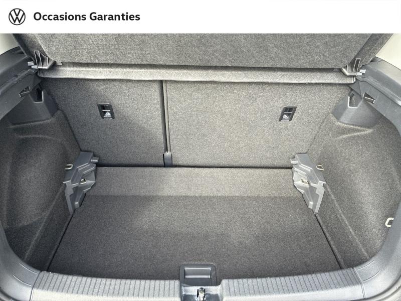 Voitures occasions VOLKSWAGEN T-CROSS Life Clermont-Ferrand