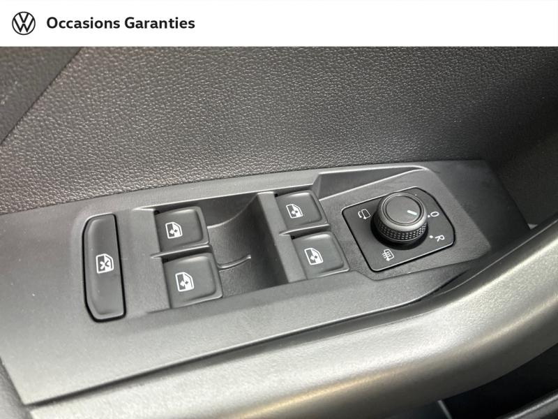 Voitures occasions VOLKSWAGEN T-CROSS Life Clermont-Ferrand