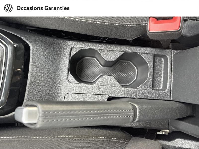 Voitures occasions VOLKSWAGEN T-CROSS Life Clermont-Ferrand