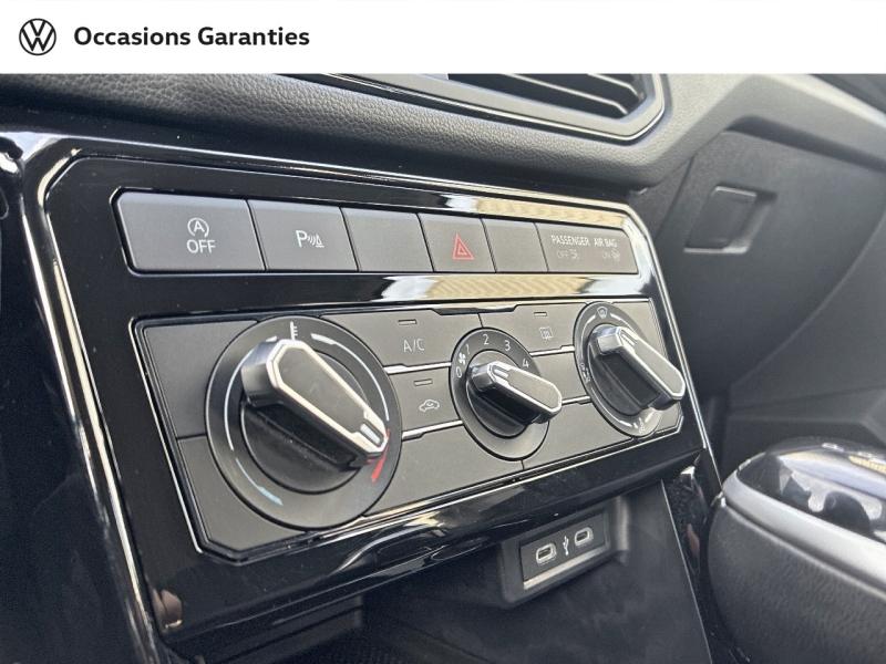 Voitures occasions VOLKSWAGEN T-CROSS Life Clermont-Ferrand