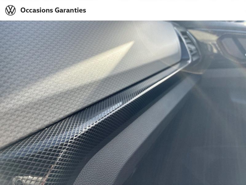 Voitures occasions VOLKSWAGEN T-CROSS Life Clermont-Ferrand