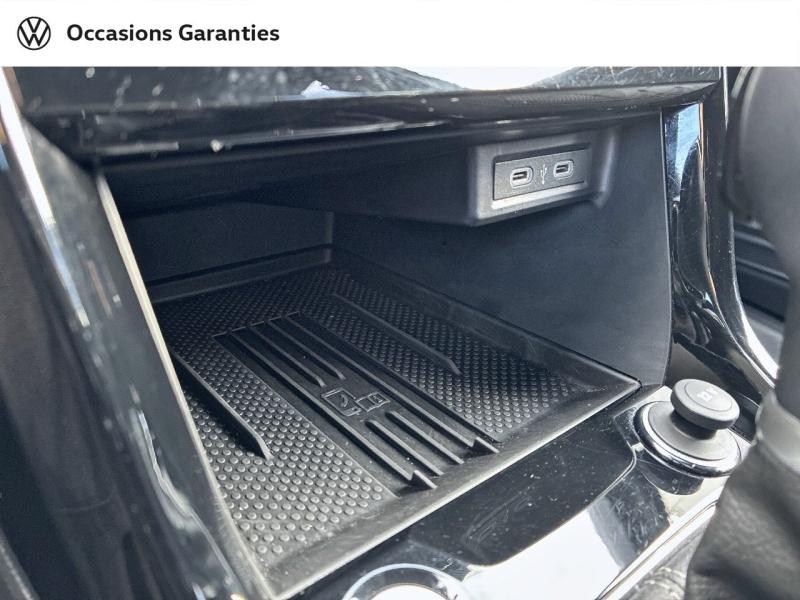 Voitures occasions VOLKSWAGEN T-CROSS R-Line Edition Clermont-Ferrand