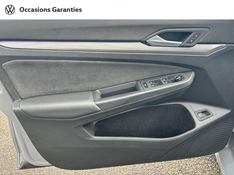 Voitures occasions VOLKSWAGEN GOLF Style Clermont-Ferrand