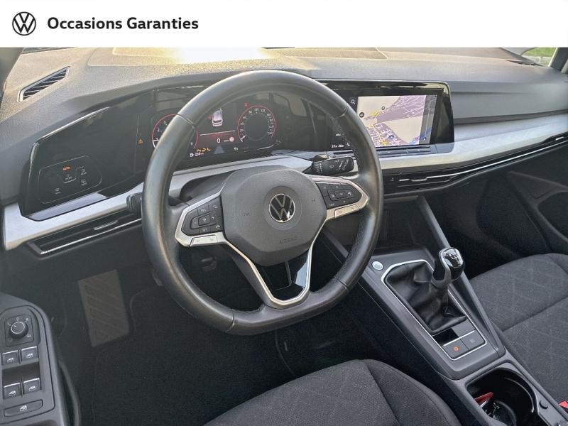 Voitures occasions VOLKSWAGEN GOLF Life Clermont-Ferrand