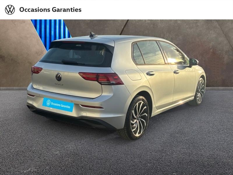 Voitures occasions VOLKSWAGEN GOLF Life Clermont-Ferrand