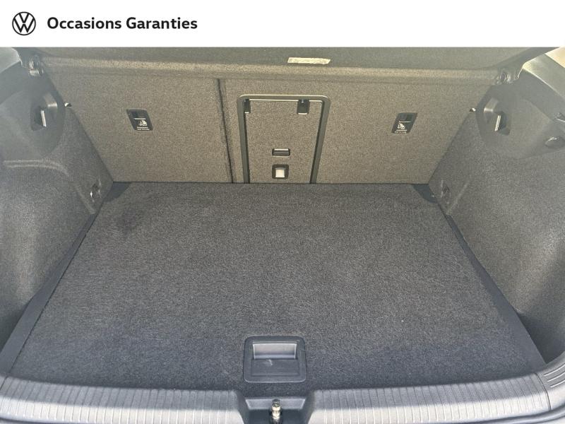 Voitures occasions VOLKSWAGEN GOLF Life Clermont-Ferrand