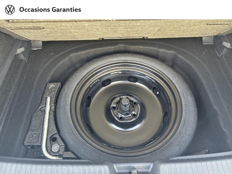 Voitures occasions VOLKSWAGEN GOLF Life Clermont-Ferrand