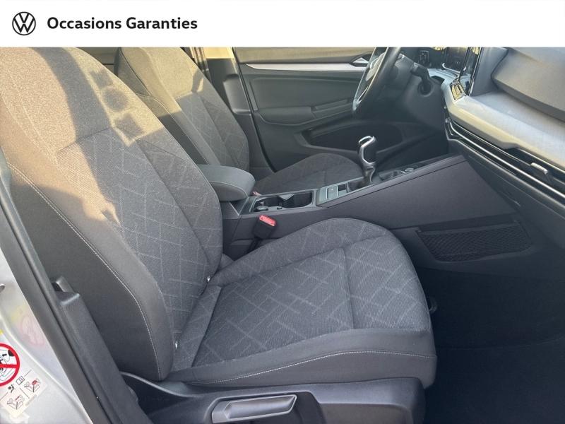 Voitures occasions VOLKSWAGEN GOLF Life Clermont-Ferrand