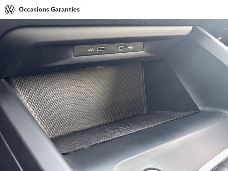 Voitures occasions VOLKSWAGEN GOLF Life Clermont-Ferrand