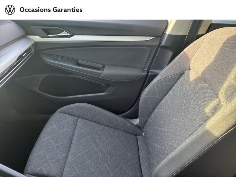 Voitures occasions VOLKSWAGEN GOLF Life Clermont-Ferrand