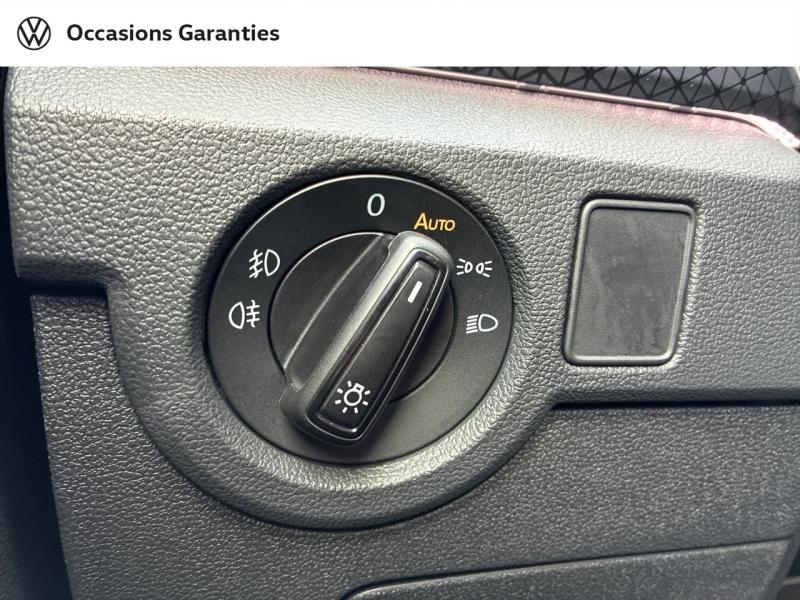 Voitures occasions VOLKSWAGEN T-CROSS R-Line Clermont-Ferrand