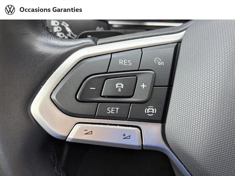 Voitures occasions VOLKSWAGEN T-CROSS R-Line Clermont-Ferrand